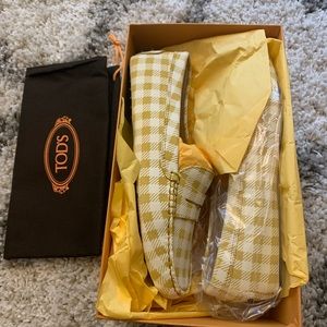 BRAND NEW Tods loafers with box and dust bag